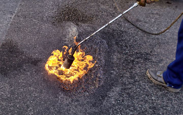 Felindre Farchog flat roofing repairs